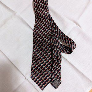 LANVIN PARIS 100%SILK TIE
